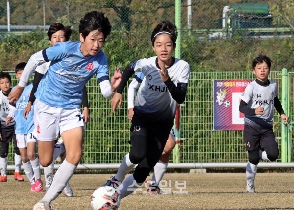 화랑대기 전국유소년축구대회가 지난 12일 개막했다.