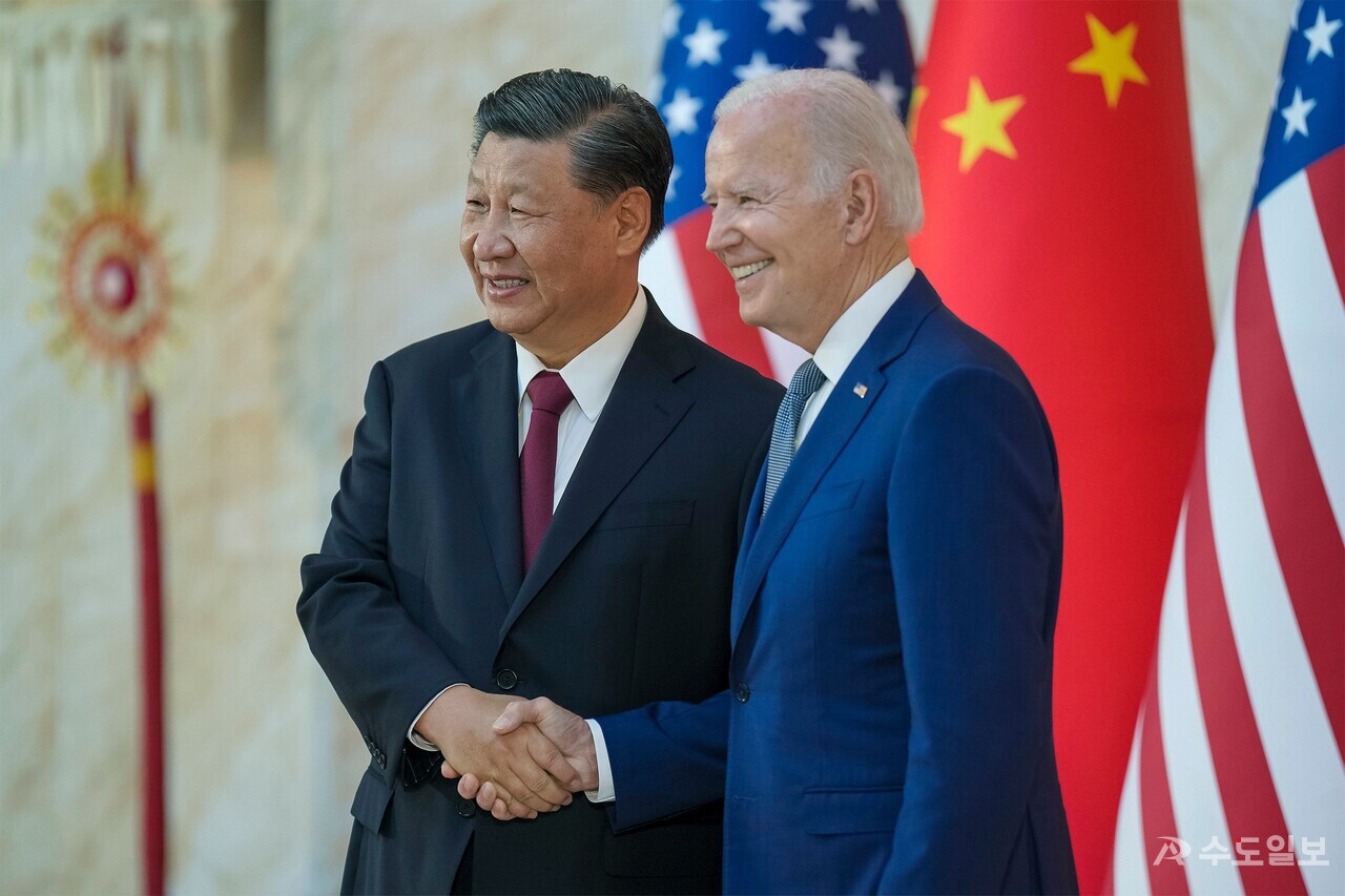 좌로부터 시진핑 중국 주석과 조 바이든 미국 대통령. (사진=백악관)